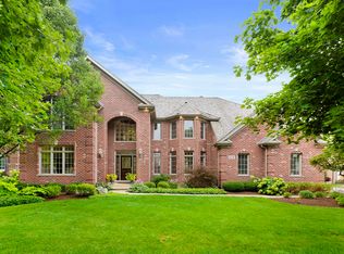 1231 Countryside Ln, South Elgin, IL 60177