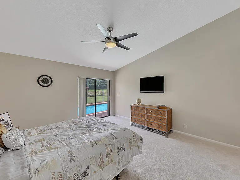 7747 Villa Nova Dr — Photo 27