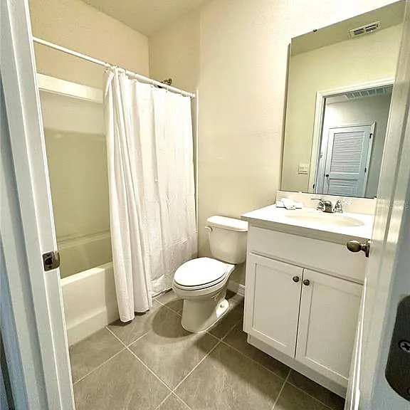 2349 Penguin Blvd — Photo 13