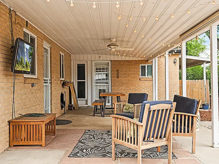 4030 Jay St — Photo 17