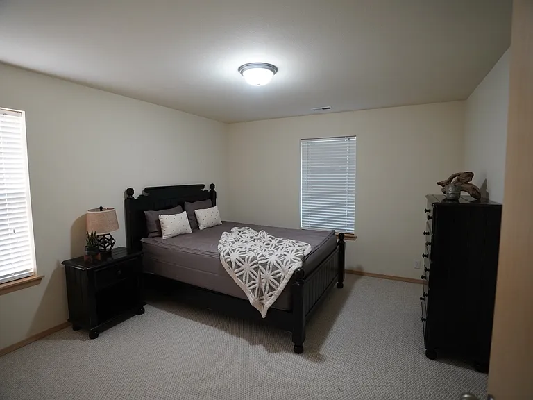 1108 Daffodil Ave NE — Photo 22