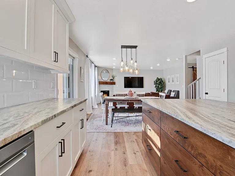 2549 W Tango Creek Dr — Photo 10