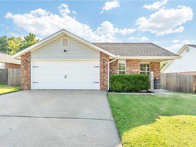 963 S Liberty Dr, Fayetteville, AR, 72701