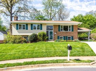 903 Carole Ct SE, Vienna, VA 22180