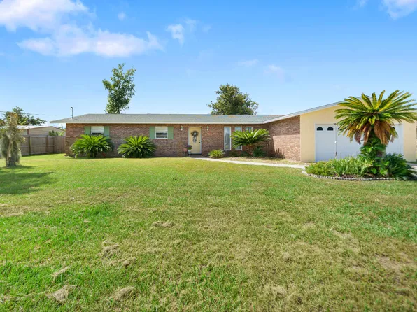 4830 S Lakewood Dr, Panama City, FL 32404