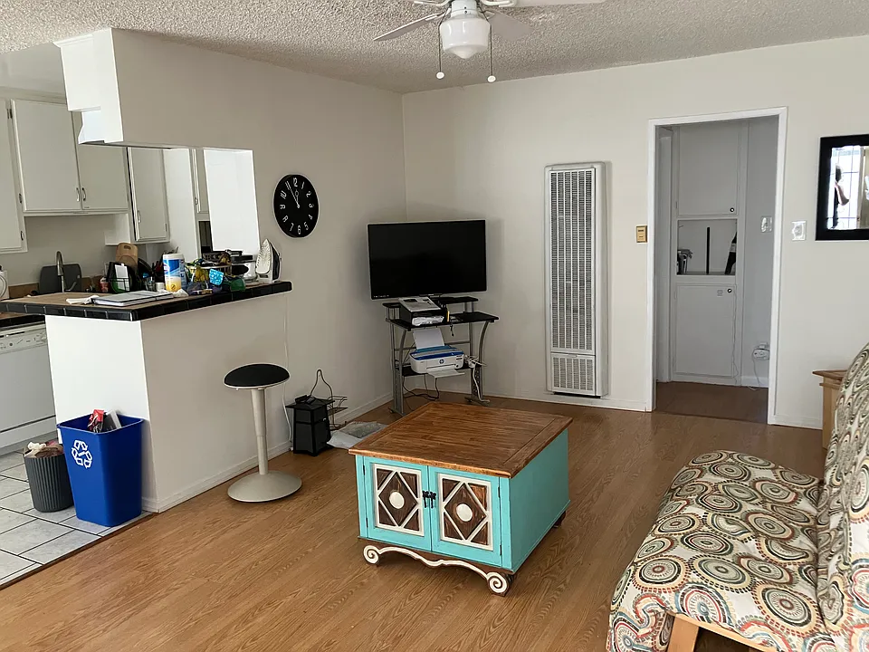 3911 Huron Ave #2