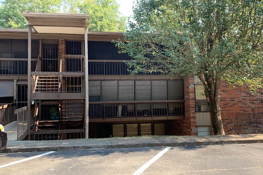 1st image of 155 Berlin Dr