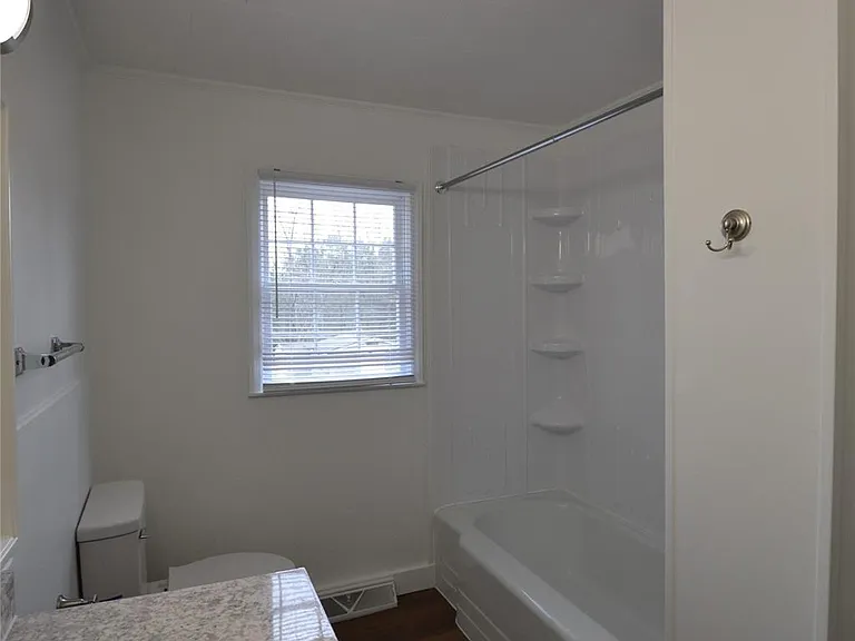 1127 Mecklenburg Hwy — Photo 17