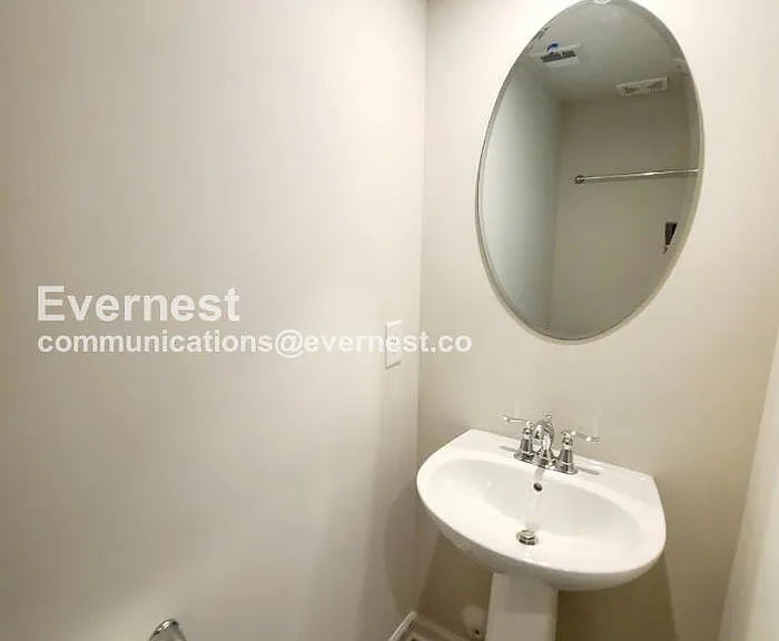 217 Capeside Ct — Photo 13