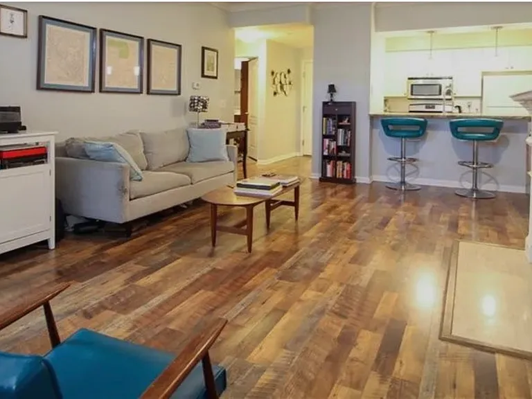 225 E Ponce De Leon Ave #404 — Photo 2
