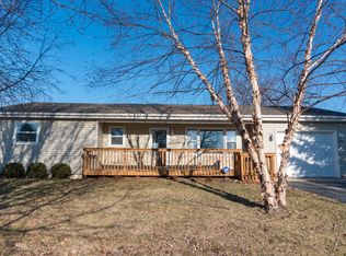 712 S Cooper Rd, New Lenox, IL 60451