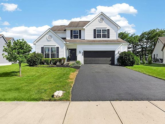 3rd image of 2655 Longridge Way