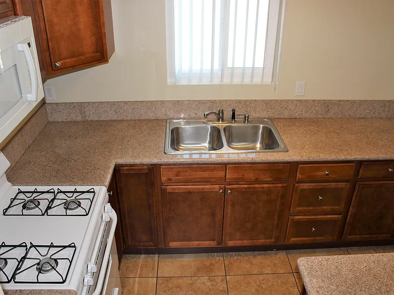 95 S Ann Street Unit 14 Kitchen_03272020