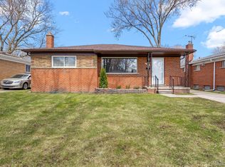25988 Dover, Redford, MI 48239