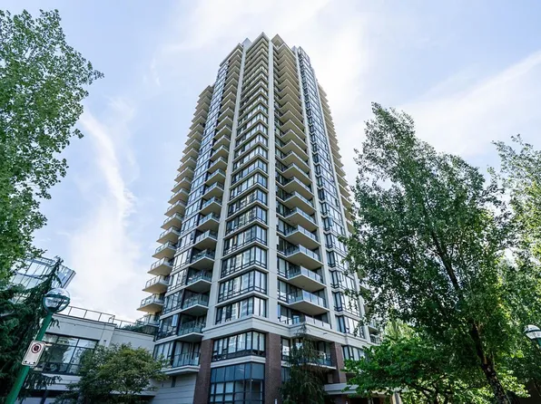 7328 Arcola St #504, Burnaby, BC V5E 0A7