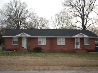 1104 Summer St #1102, Manchester, TN 37355
