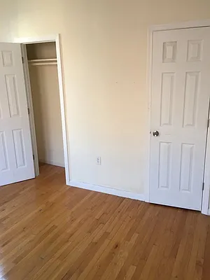 Rented by Bohemia Realty Group | media 19