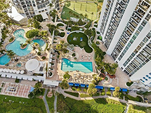 3rd image of 18101 Collins Ave APT 908