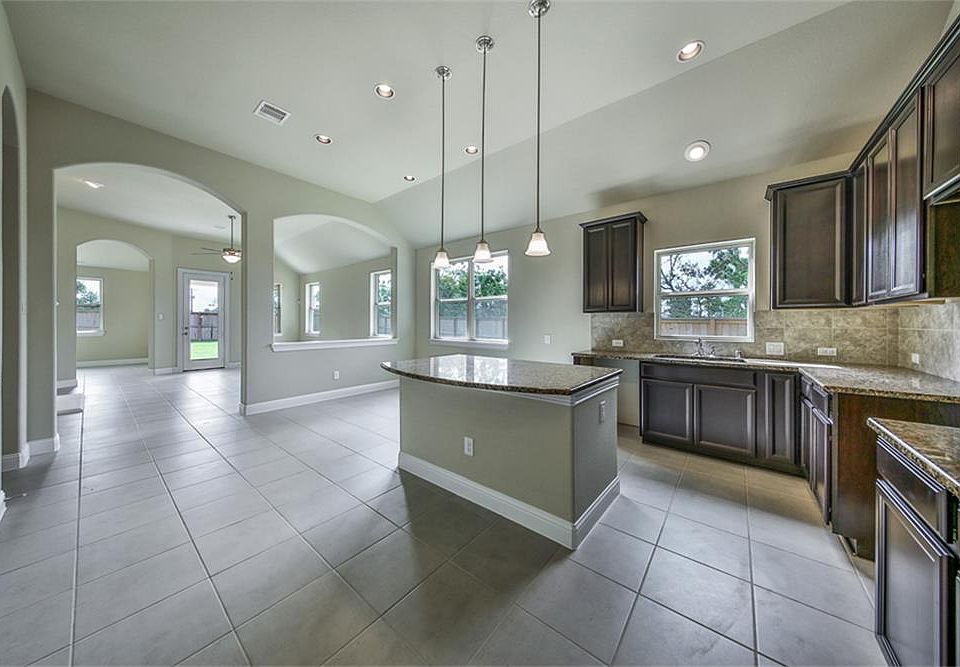 22469 Pomina St, Porter, TX 77365 | Zillow