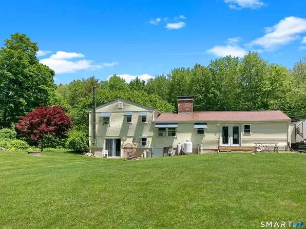 274 Hanks Hill Rd, Mansfield, CT 06268
