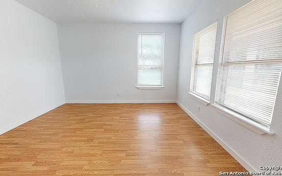 3rd image of 203 Coleman St