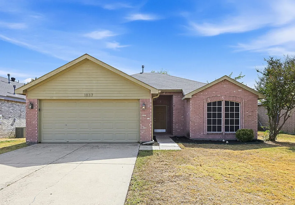 1037 Harriman Dr
