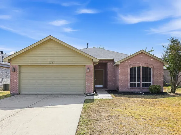 1037 Harriman Dr, Saginaw, TX 76131
