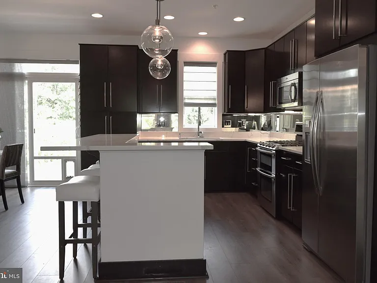 22447 Verde Gate Ter — Photo 15