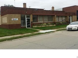 25205 Trowbridge St, Dearborn, MI 48124