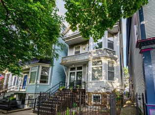 2839 N Racine Ave, Chicago, IL 60657