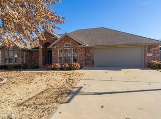 244 S Briarhill Dr, Farmington, AR 72730
