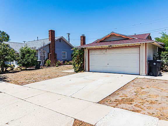 3rd image of 2313 W 184th St