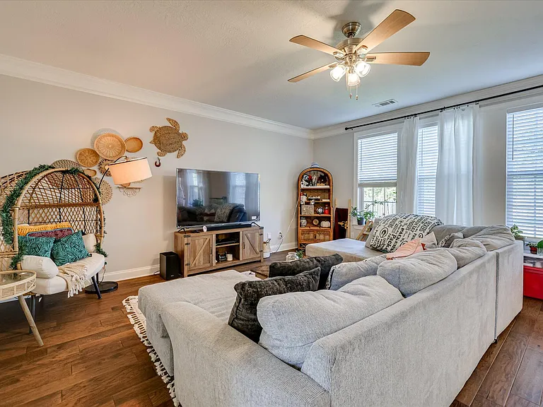 2217 Kendall Park Dr — Photo 10