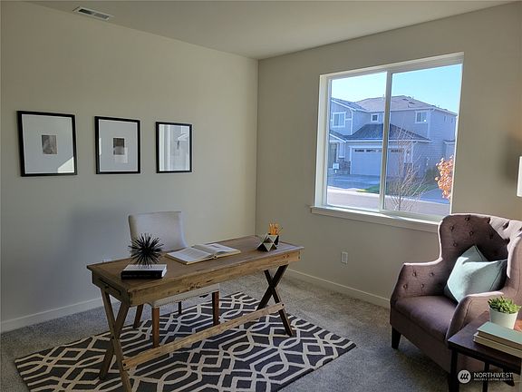 4th image of 13415 183rd Street E #32