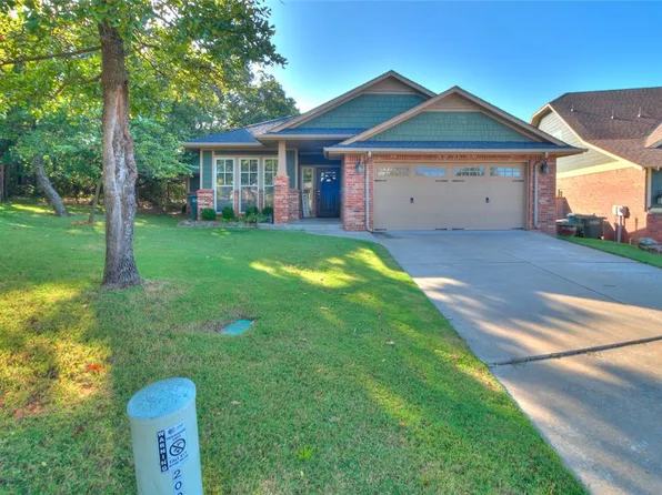 200 Nature Ln, Edmond, OK 73013