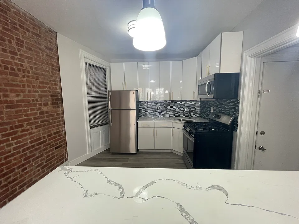 518 Central Ave #8E