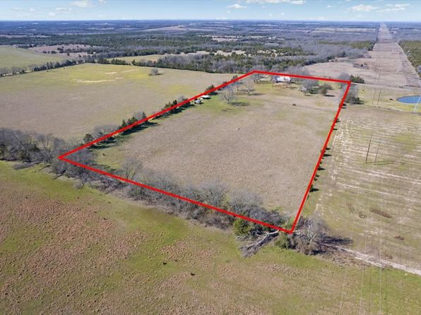 3686 Fm 100, Honey Grove, TX 75446