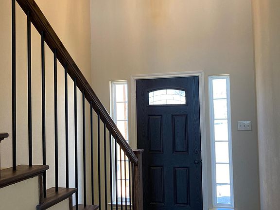 4th image of 116 Eagle Meadow Dr