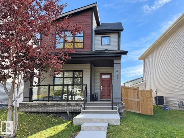 18135 77th St NW, Edmonton, AB T5Z 0L8
