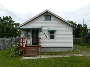 3275 Augusta St, Flint, MI 48532