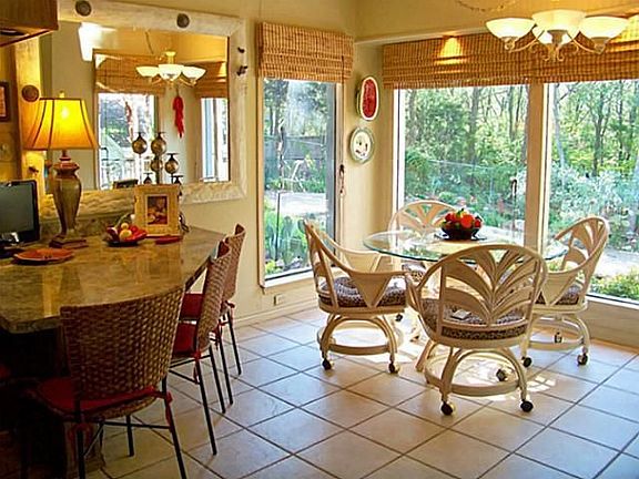 4th image of 2821 Placid Cir