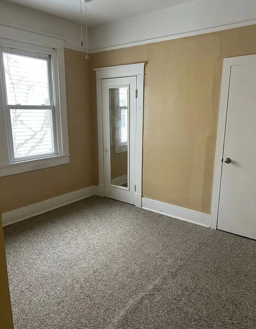 3 bed, $1,550 — Photo 3