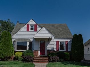 12-53 2nd St #1X, Fair Lawn, NJ 07410