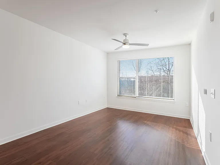 The Lodge at Autumn Willow 55+ Apartment Homes — Photo 52