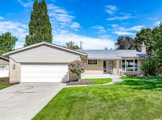 2091 E Brent Ln, Cottonwood Heights, UT 84121