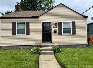 9425 Marlowe St, Detroit, MI 48228