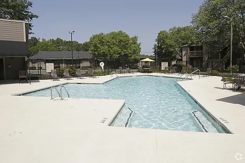Haywood Pointe Apartments Photo 1