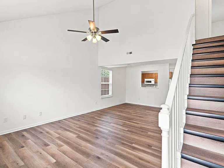 3518-3520 Prescott Dr. — Photo 16