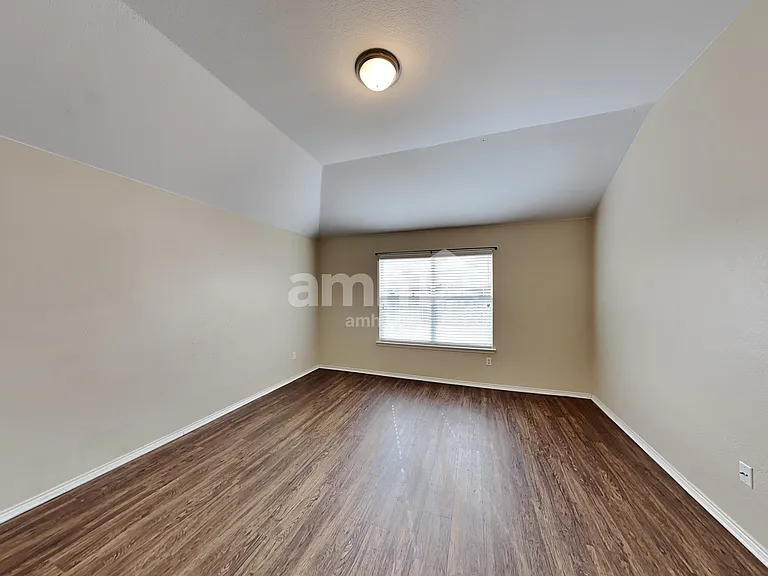 528 Paddle Dr — Photo 8