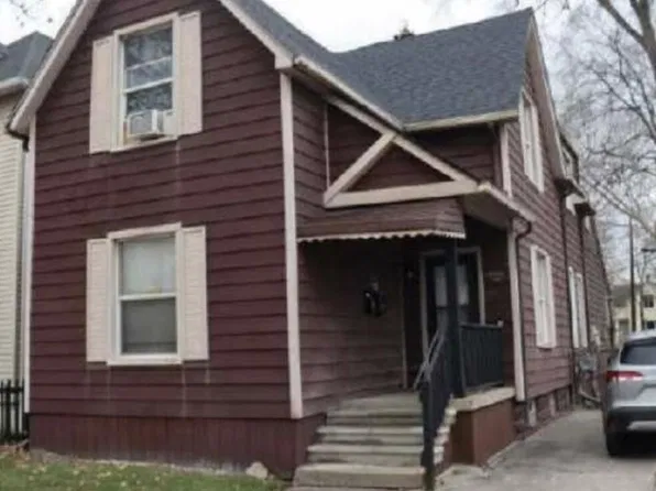 26 E Cicotte St, River Rouge, MI 48218